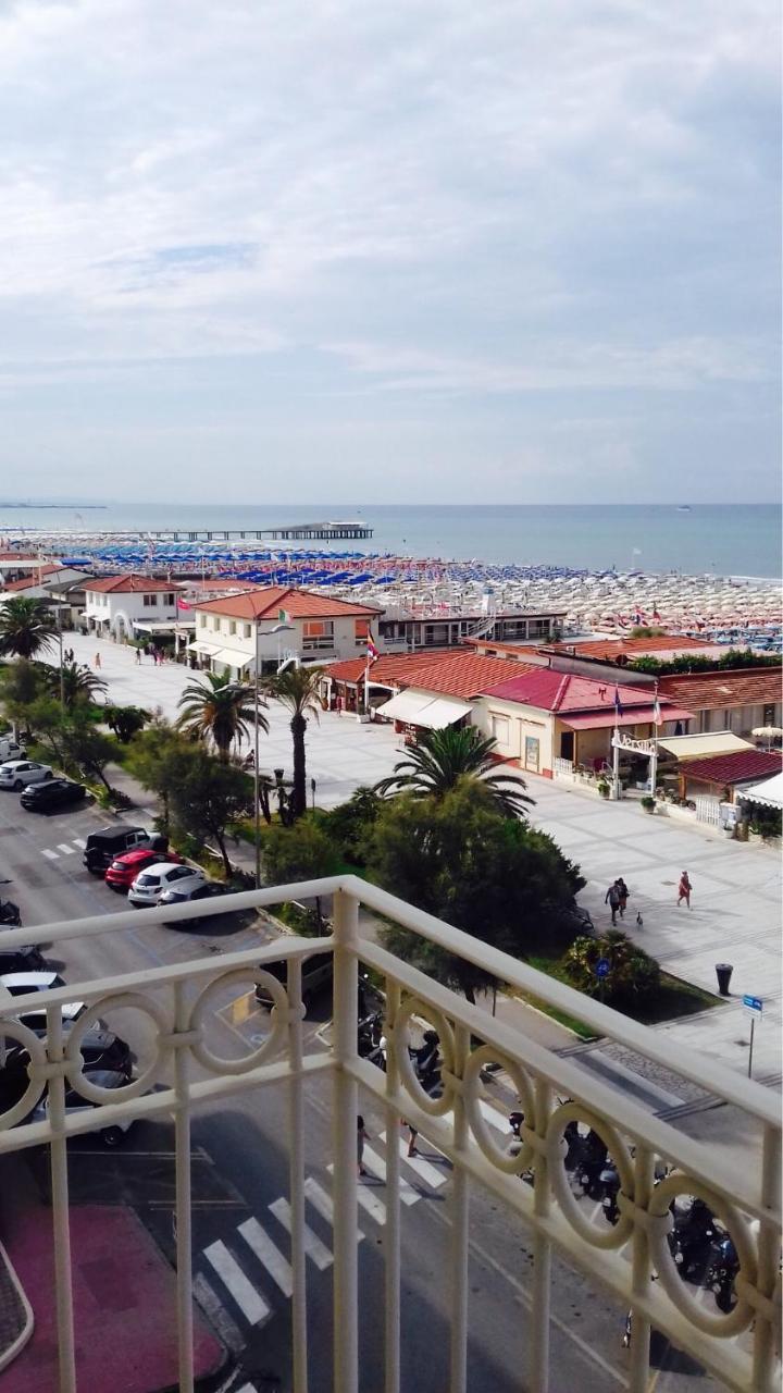 Hotel Brunella Lido di Camaiore Exteriér fotografie