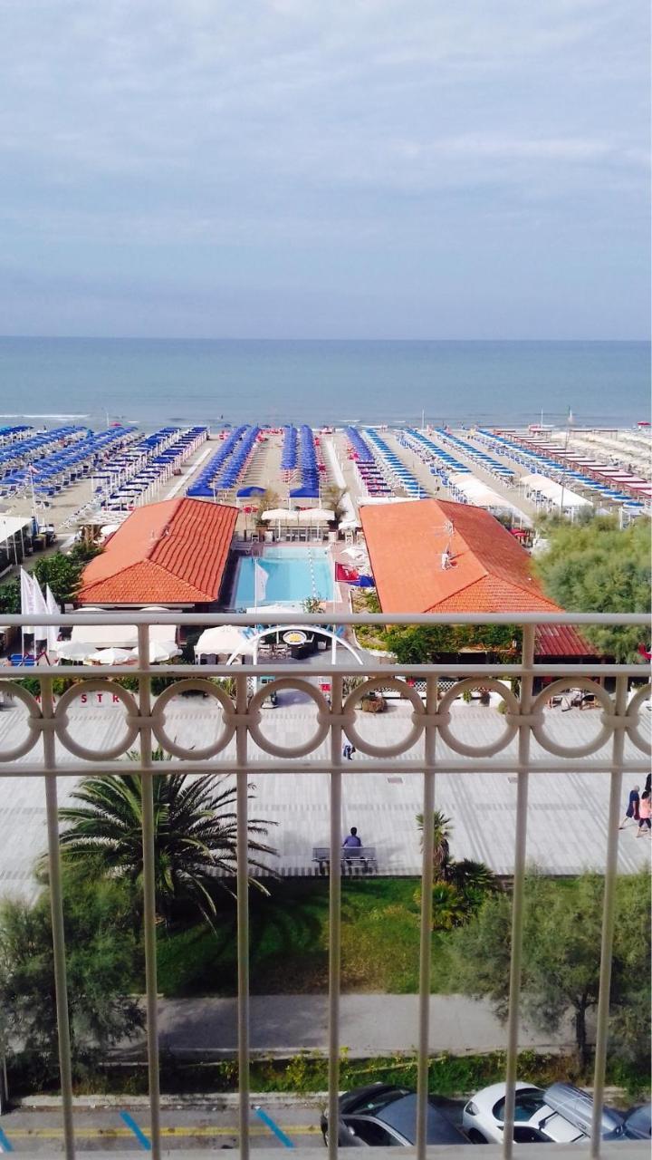 Hotel Brunella Lido di Camaiore Exteriér fotografie