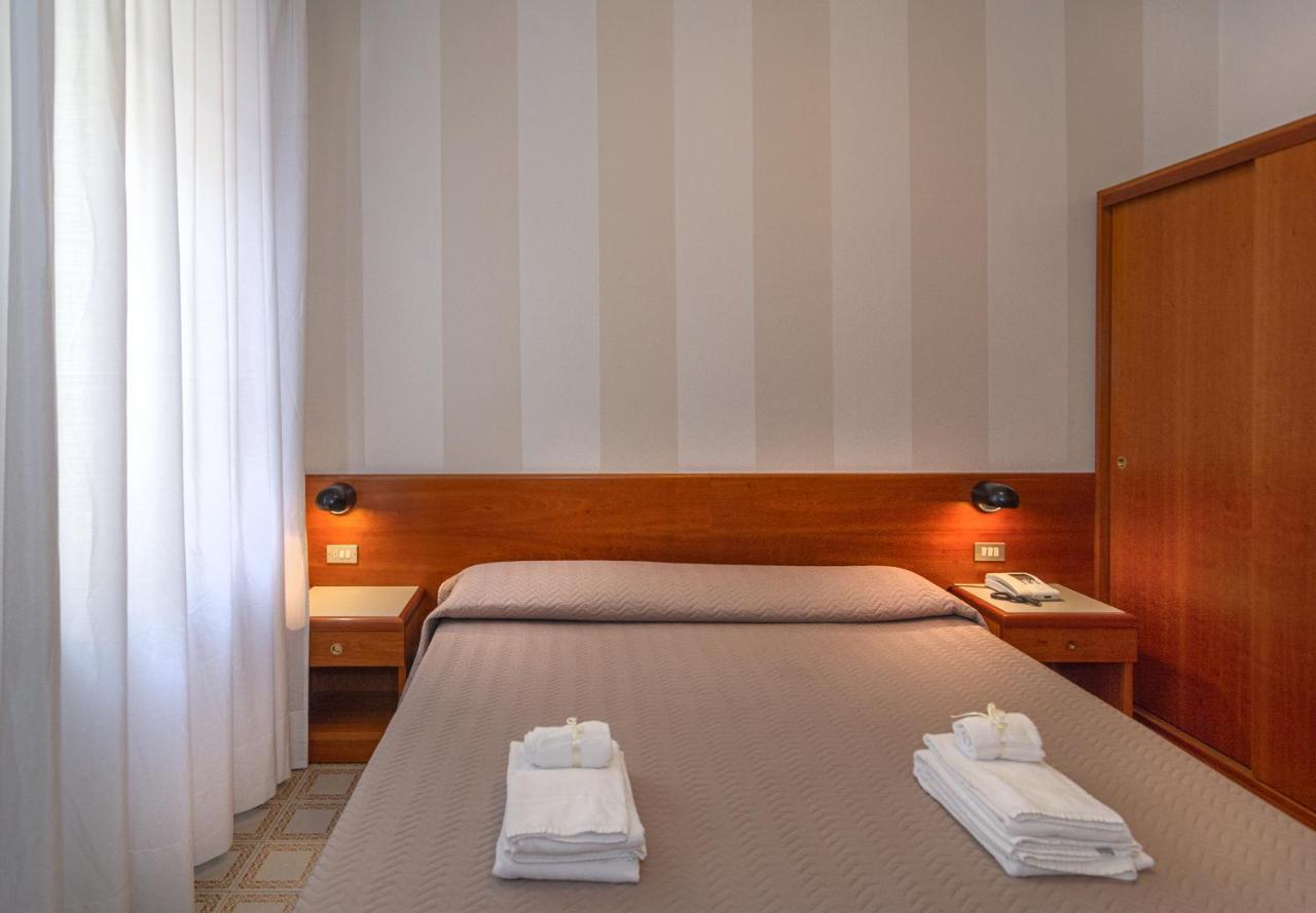 Hotel Brunella Lido di Camaiore Exteriér fotografie