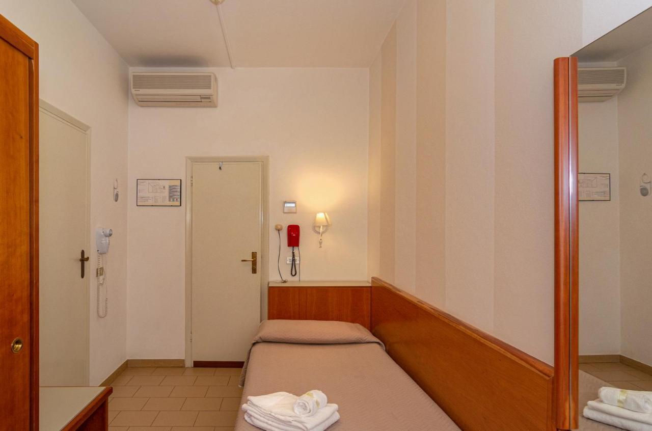 Hotel Brunella Lido di Camaiore Exteriér fotografie